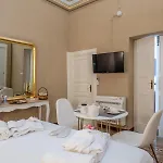 Dama Bianca Boutique Bed & Breakfast
