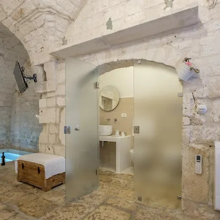 Dama Bianca Boutique 4*