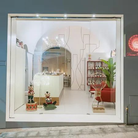 Dama Bianca Boutique Couette-café Ostuni