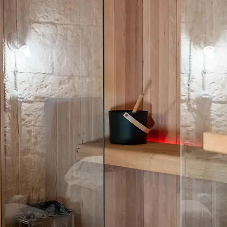 Dama Bianca Boutique B&B 4*