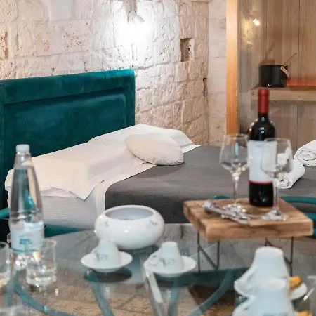 Dama Bianca Boutique Alojamento de Acomodação e Pequeno-almoço Ostuni